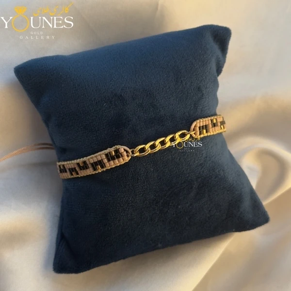 دستبند میوکی مربع مشکی کارتیر طلا